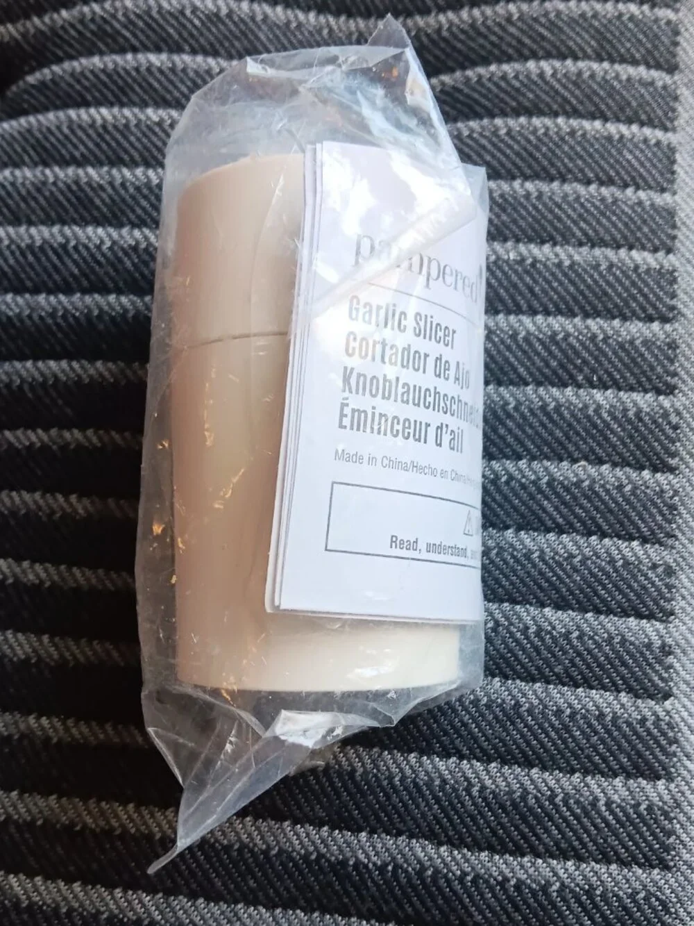 Pampered Chef Garlic Slicer